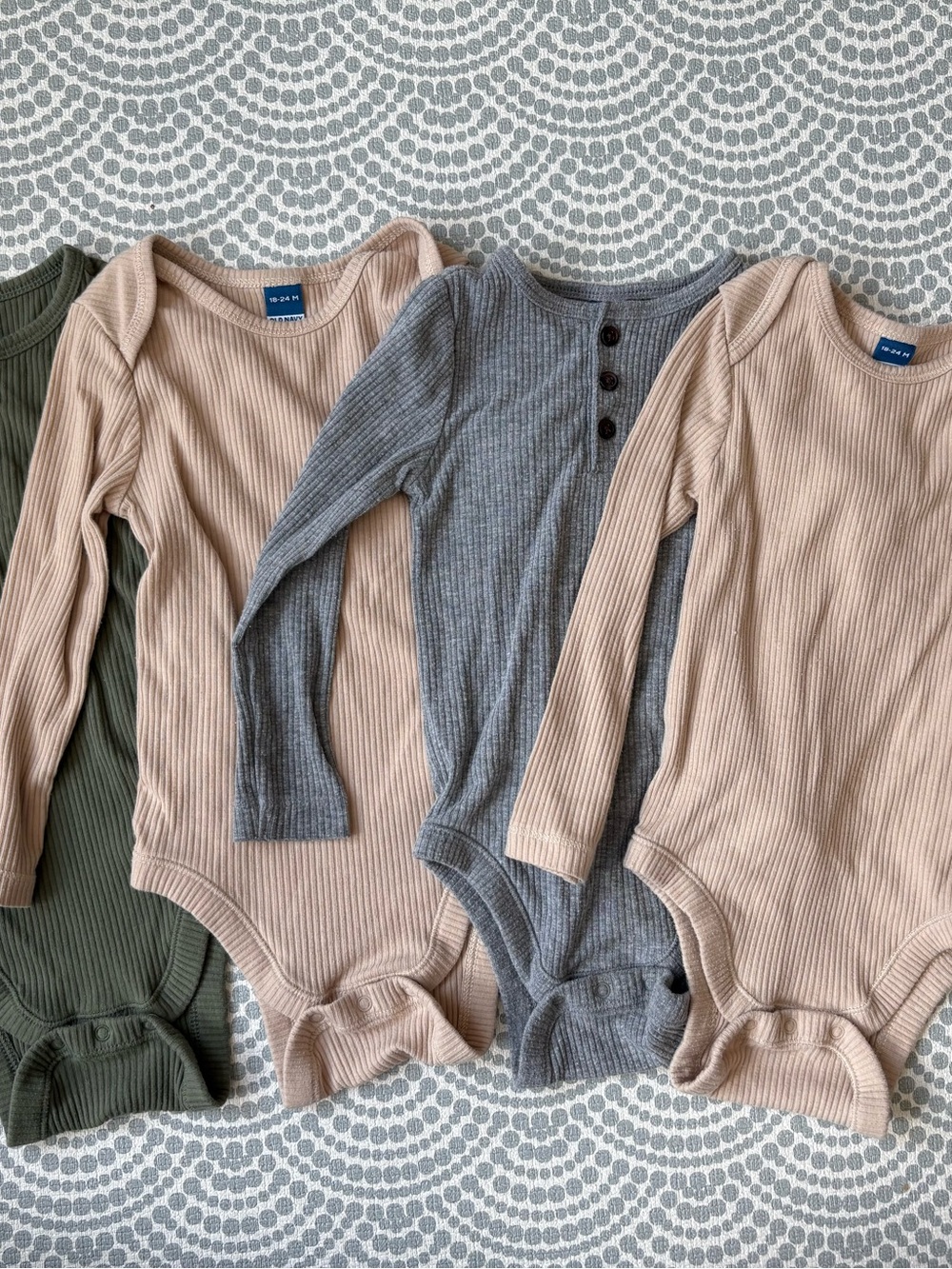 Long Sleeve Ribbed Onesie Bundle